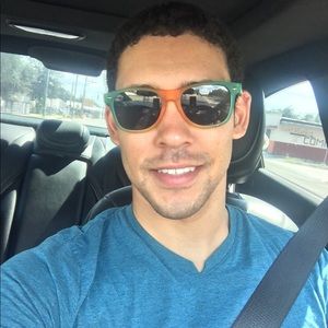 Meet your Posher, Dante